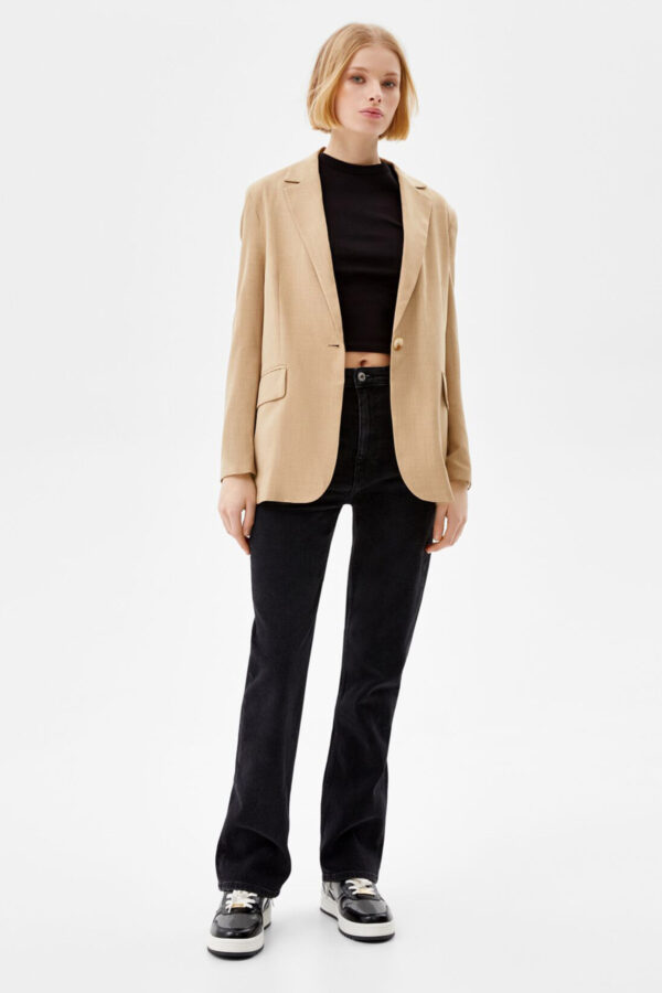 Feminine-cut Blazer - Image 4